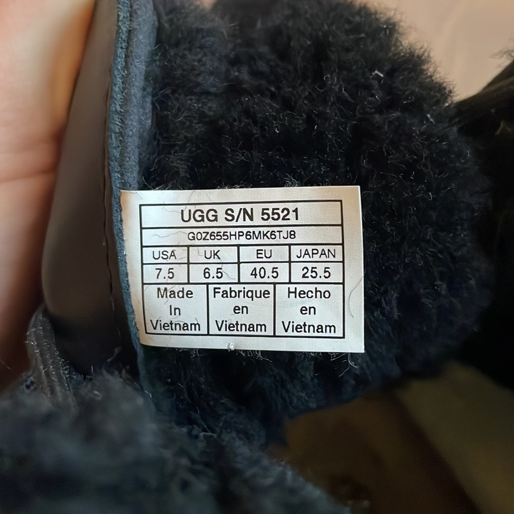 Ugg Vibram Winter Boot - image 5